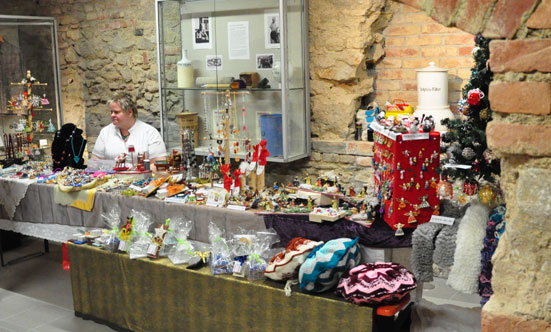 2011-12-03 Adventmarkt im Heimatmuseum
 11Advent_DSC_0075.jpg